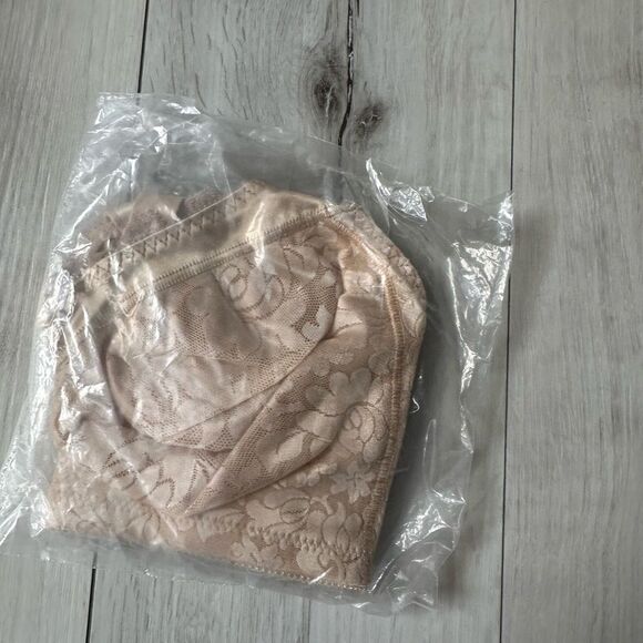 Bali Double Support Lace Wireless Bra Soft Taupe 36D‎ DF3372 NWT in packaging - Picture 4 of 6